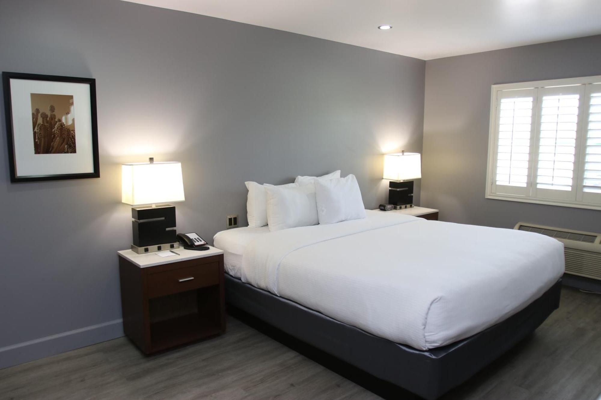 Blvd And Universal-hollywood, Ascend Collection 4*